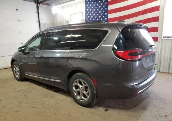 Chrysler Pacifica cena 106000 przebieg: 94681, rok produkcji 2022 z Daleszyce małe 67